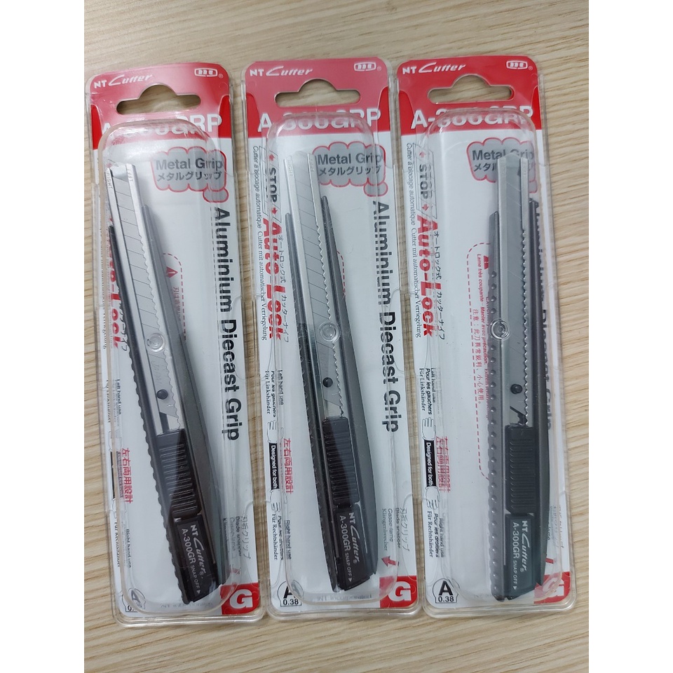 Dao rọc giấy, Dao trượt NT Cutter A-300GRP