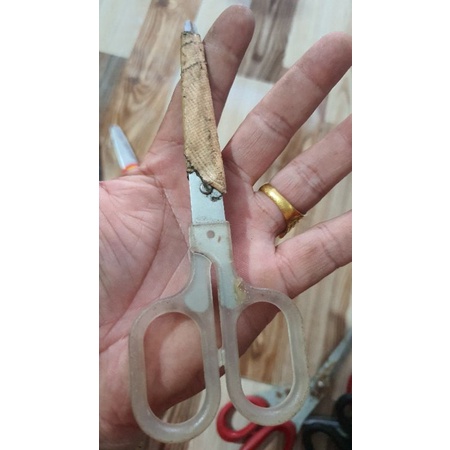 Kéo nhật bãi chưa về sinh , giá rẽ cho anh chị em                                                  .