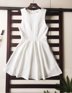 Đầm trắng xoè 2 lớp infashion