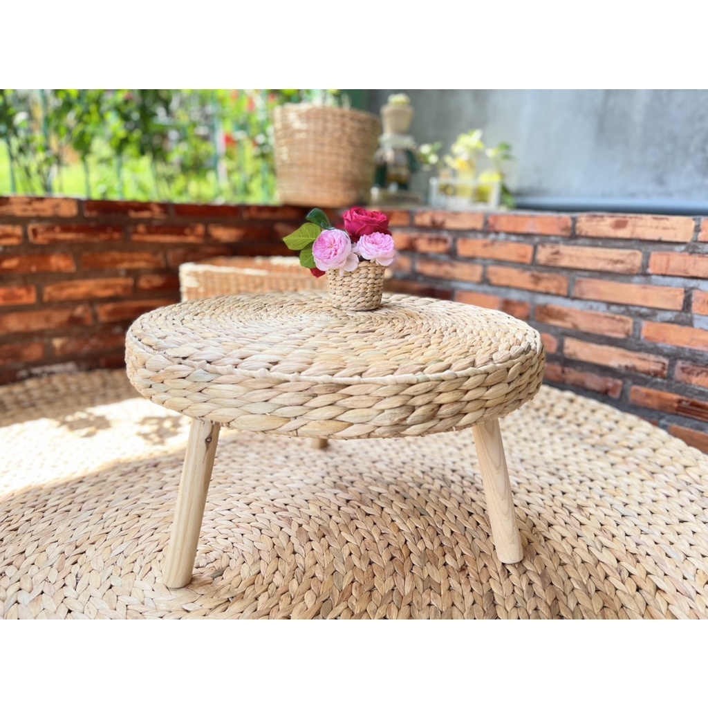 Bàn trà tròn trang trí - lục bình