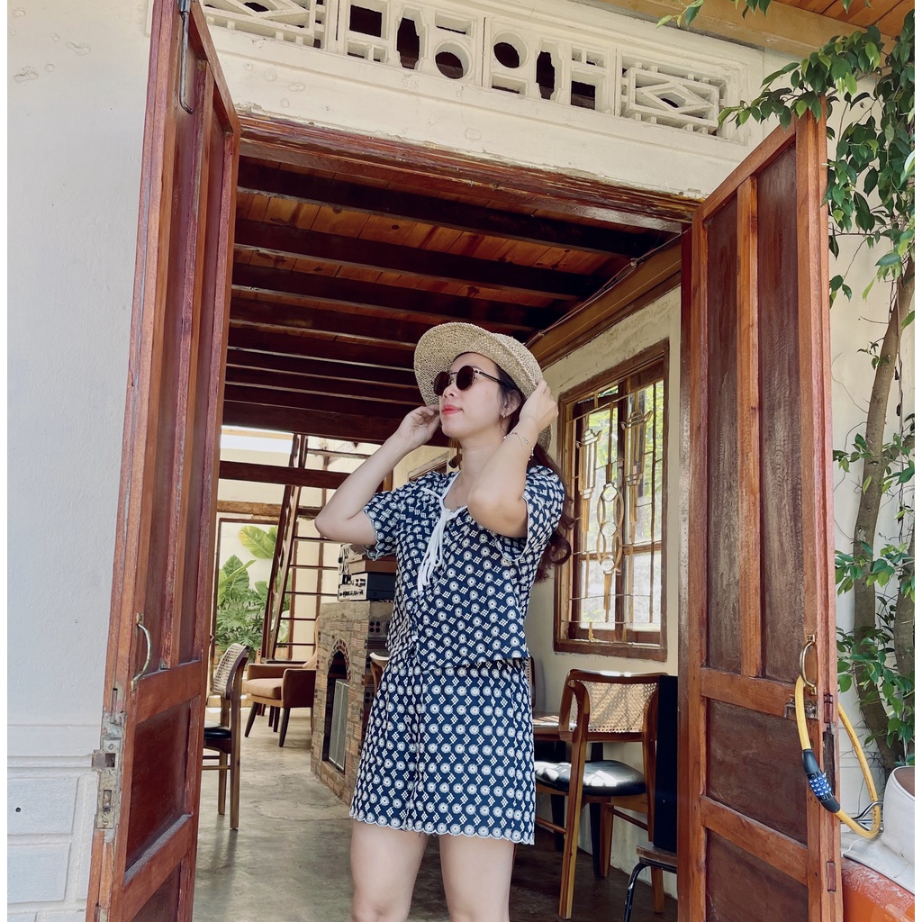 (HÀNG SẴN) Set Áo + Quần đùi chất ren thêu màu xanh đen đậm