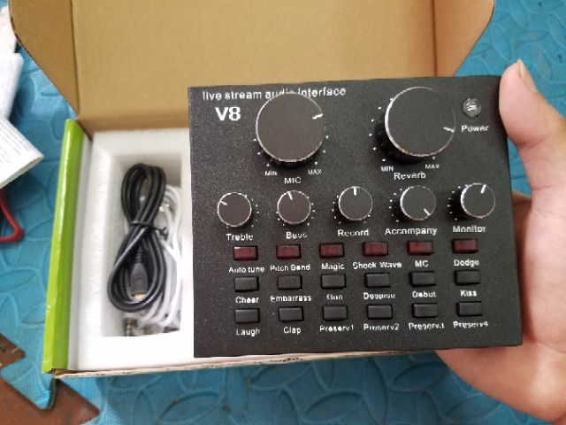 Combo bộ livestream mic AMI BM900 và sound card V8 +đầy đủ phụ kiện