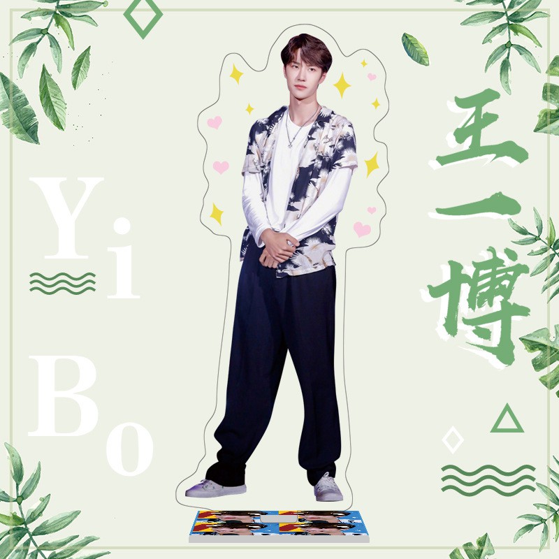 Mô hình để bàn mẫu mới nhất của Vương Nhất Bác