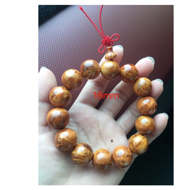 Vòng gỗ huyết Long (nu) Mang đến bình an và sức khỏecho bạn