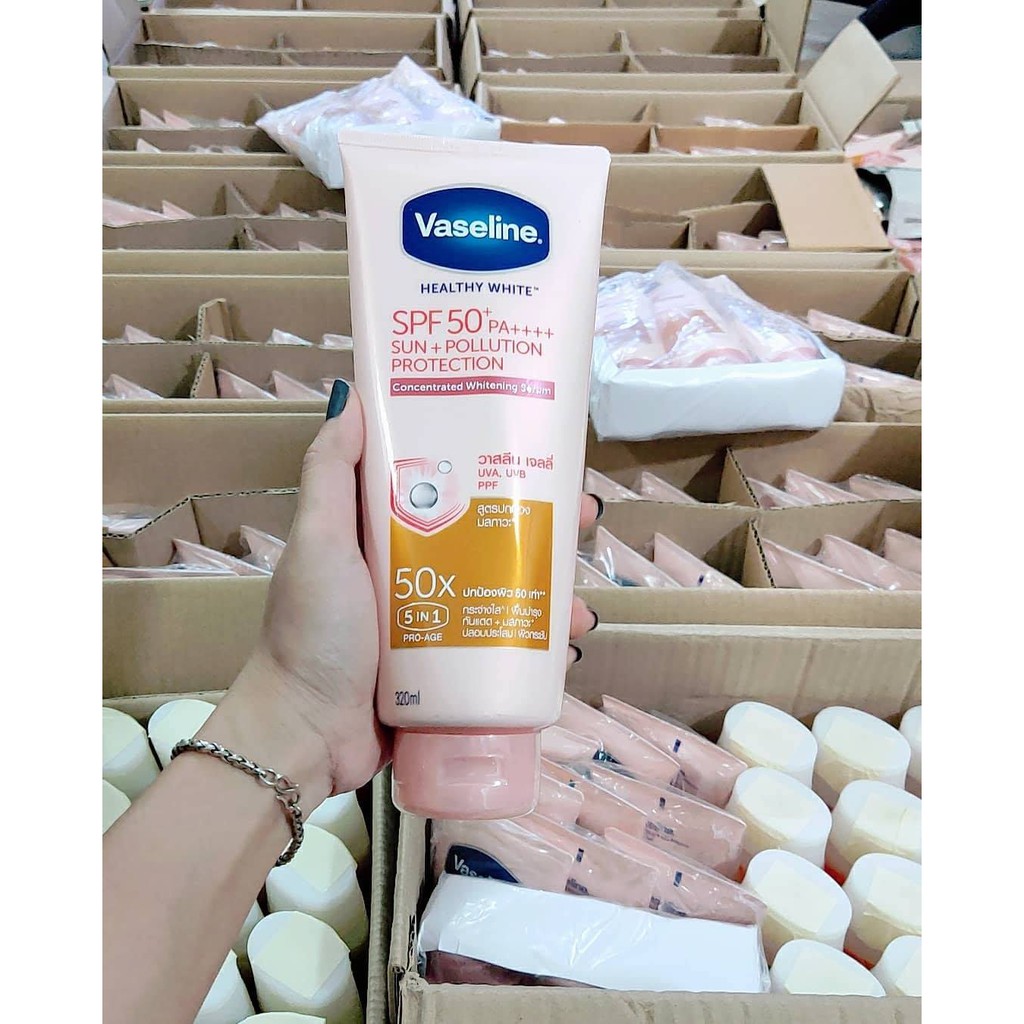 Dưỡng thể Vaseline 50x 10x SPF 50++ 320ml thái lan