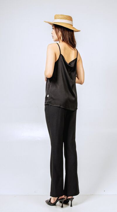 Quần loe cài 3 cúc gấu | BigBuy360 - bigbuy360.vn