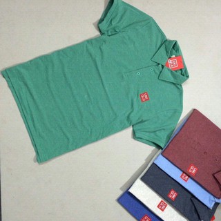 Áo thun có cổ Uniqlo