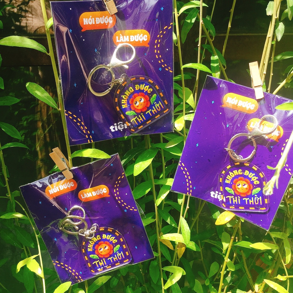 Móc khóa "Không được thì thôi"