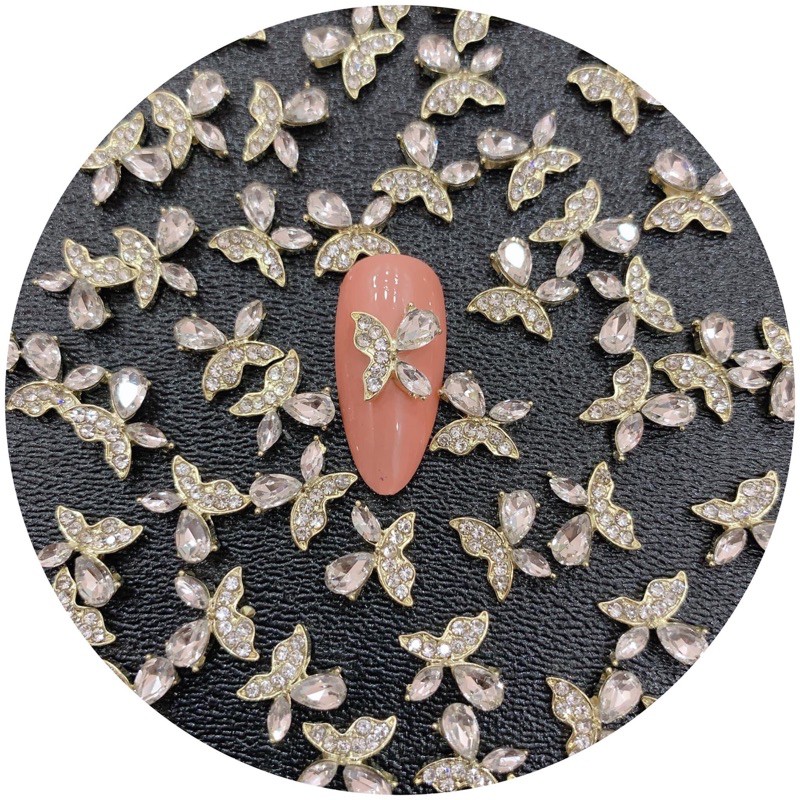 cham nail- cham bướm