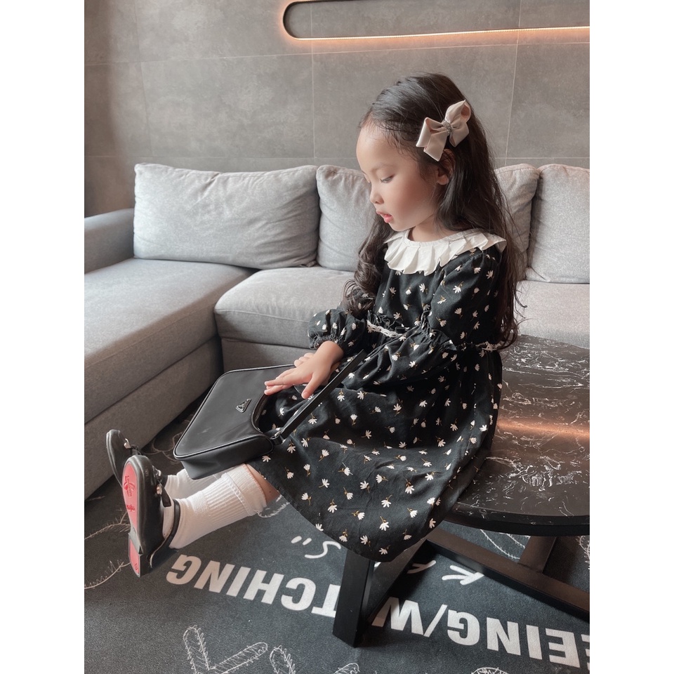 Váy Lennco nhung tăm đen cổ xếp ly cho bé gái