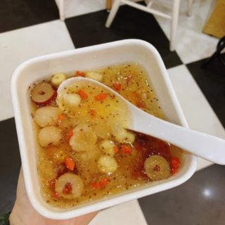 SET CHÈ DƯỠNG NHAN 9 VỊ :