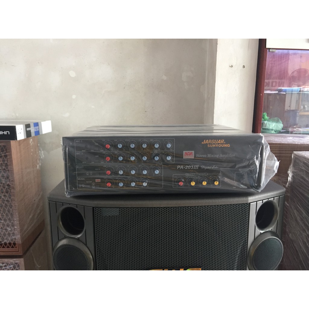 Amply Jarguar 203