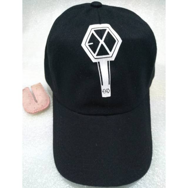 Mũ Lưỡi Trai In Logo Nhóm Exo