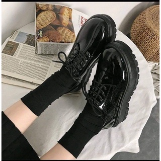 Giày nữ búp bê màu đen