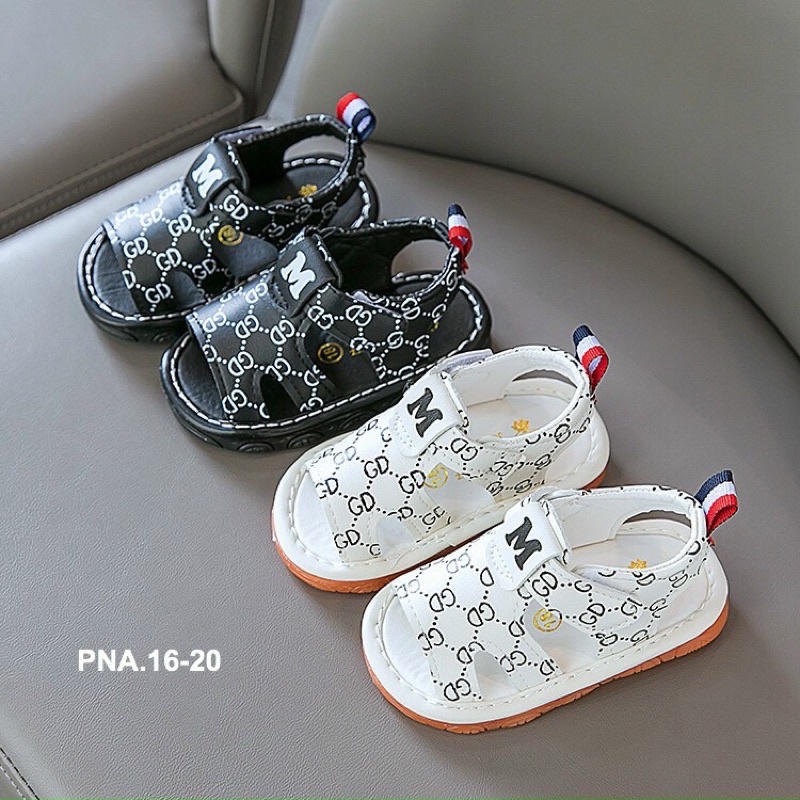 Dép tập đi siêu nhẹ quai dán chữ M có kêu chíp cho bé