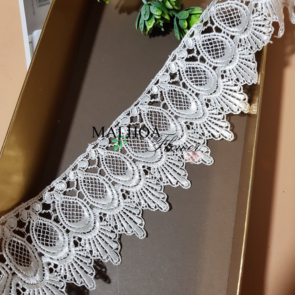 RC39 Cuộn 12 mét ren trắng, ren chỉ kết, bản to 8cm, thêu hoa hồng, dùng trang trí váy áo, đồ thủ công