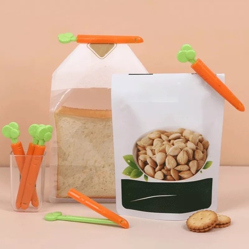 Set 5 Kẹp Miệng Túi Thực Phẩm Hình Củ Cà Rốt Hoạt Hình Bằng Nhựa Chống Ẩm