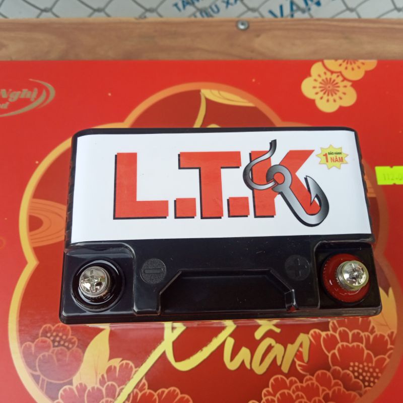 Ắc quy lithium 12.8v 8ah khởi động xe 125cc độ đèn