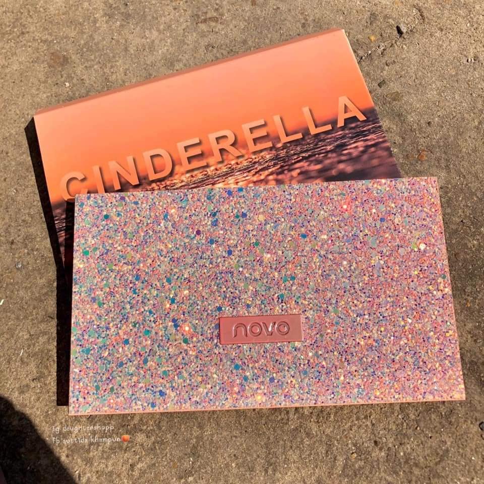 Bảng phấn mắt Cinderella Novo 18 ô