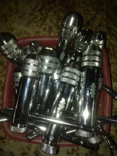 Tay taro tự động