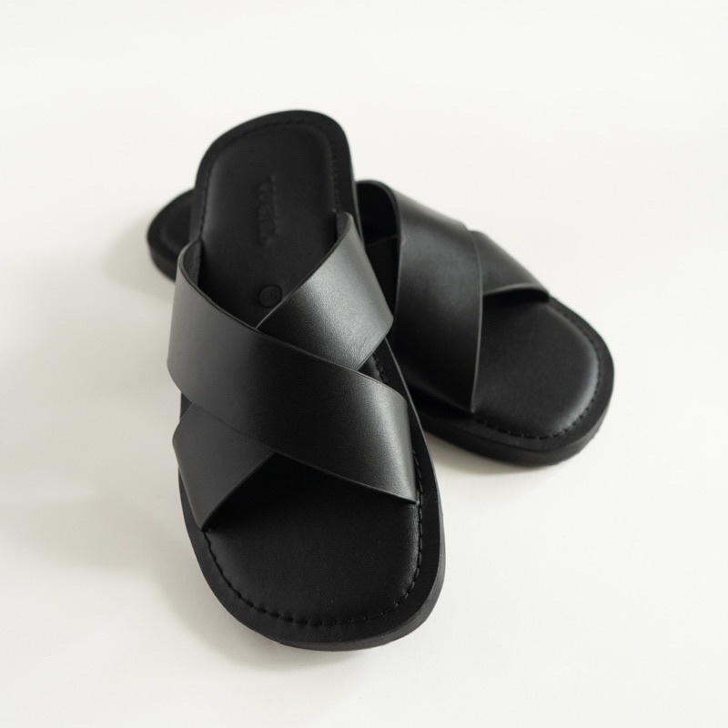 CHÉO Sandals - Dép Da Quai Chéo Waa.