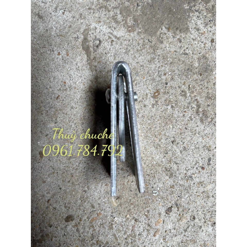 Chốt cửa chuồng trại, khóa đồng tiền, chốt của tự động gắn ở chuồng heo