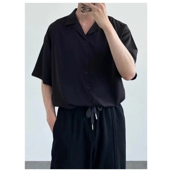 Áo Sơ Mi Cổ Vest Nam Free Size Vải Mềm Mịn Phong Cách Hàn Quốc Cá Tính - Đen