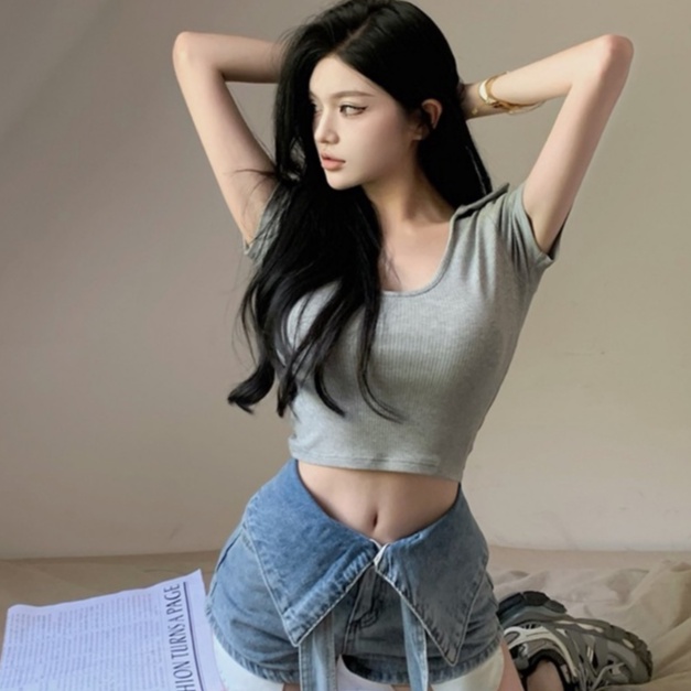 Áo croptop có cổ HAGA áo ôm body cổ khoét chữ u AU52