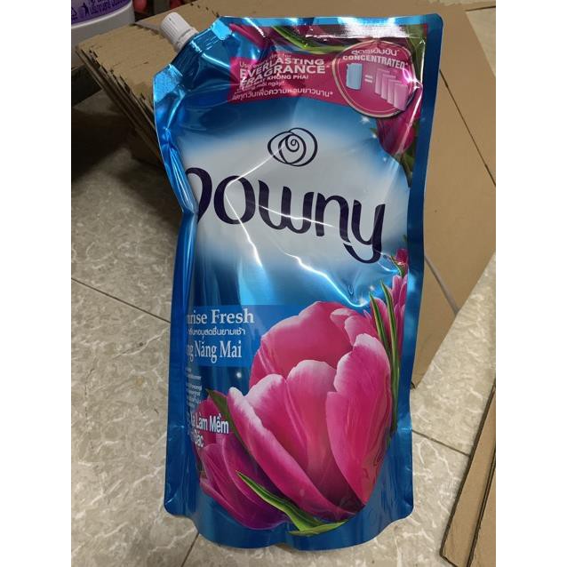 Nước Xả Vải Downy Hương Nắng Mai 1,4L