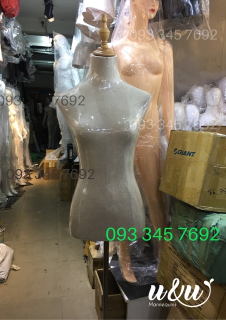 Manocanh nữ chân giữa loại 1( hàng nhập bao đẹp)