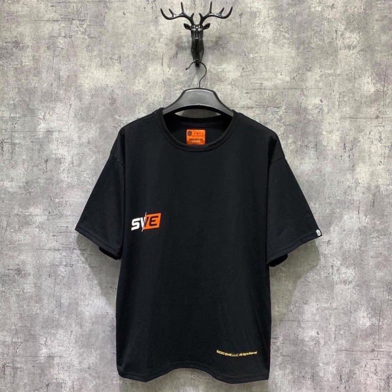 Áo thun SWE Logo áo thun tay lỡ unisex