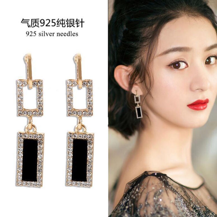 Đôi Bông Tai Hình Vuông Đính Đá Thời Trang Cho Nữ