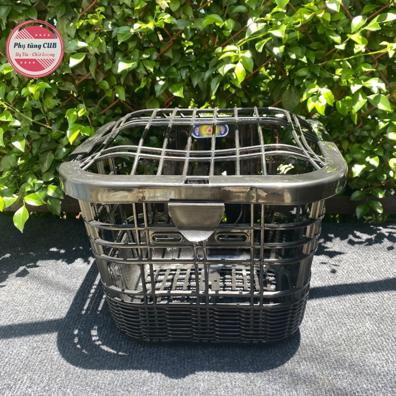 Rổ nhựa dễ thương gắn xe cub ( có bát gắn đầy đủ)