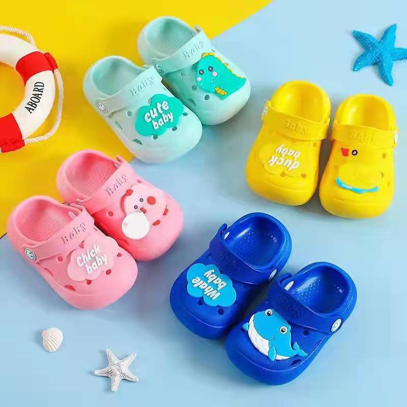Dép cho bé sục cross hình ĐỘNG VẬT cho bé trai bé gái siêu nhẹ - mềm chống trơn trượt DQ01 và không bị hôi chân