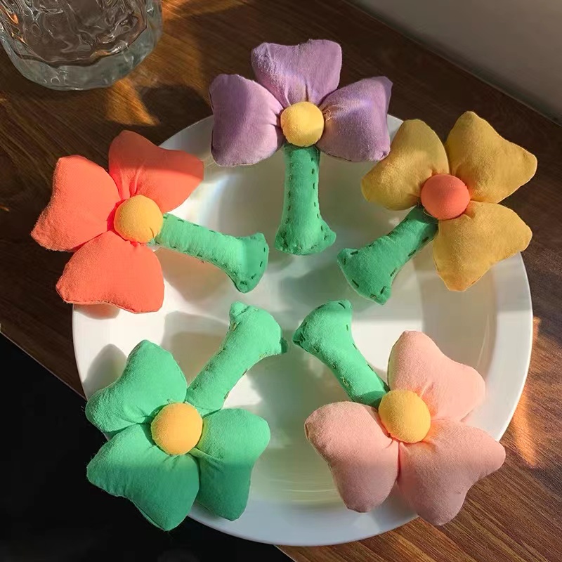 Kẹp Tóc Mỏ Vịt Đính Hoa Xinh Xắn Cho Bạn Gái