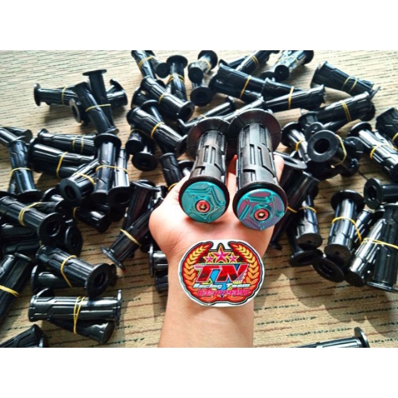 Bao tay nắm Daytona V2 kèm gù nhôm CNC