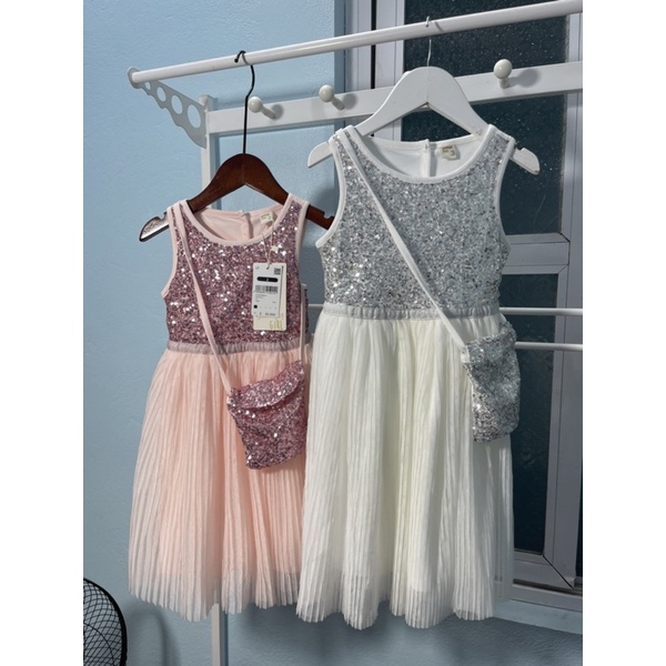 Váy bé gái Yampi sát nách 2-8 tuổi 🌈 Đầm bé gái xếp ly dài đính kim sa xuất dư 0822