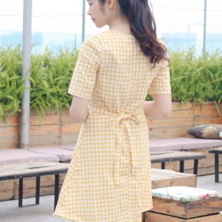 Váy kẻ caro