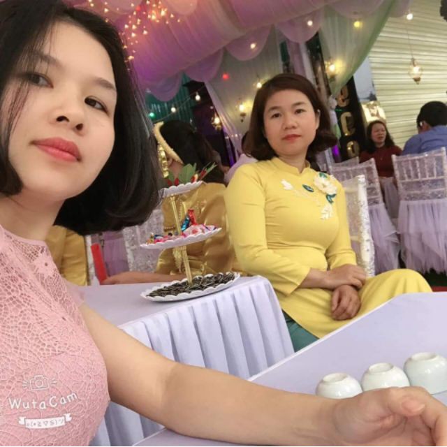 Áo dài kết ngọc hồng cam siêu xinh