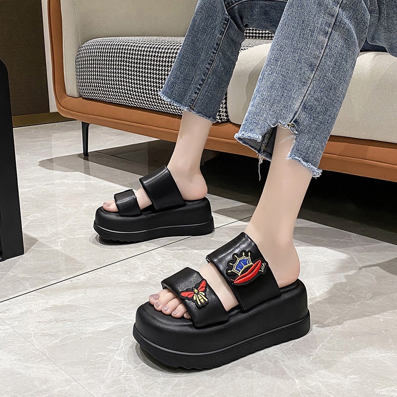 Dép Sandal Đế Dày Tăng Chiều Cao Thoải Mái Thời Trang Mới