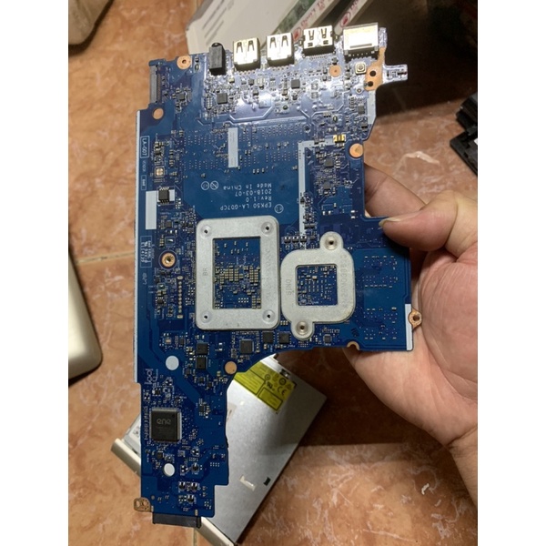 mainboard xác laptop hp 15-da0036tx chip i7-8550u lấy linh kiện