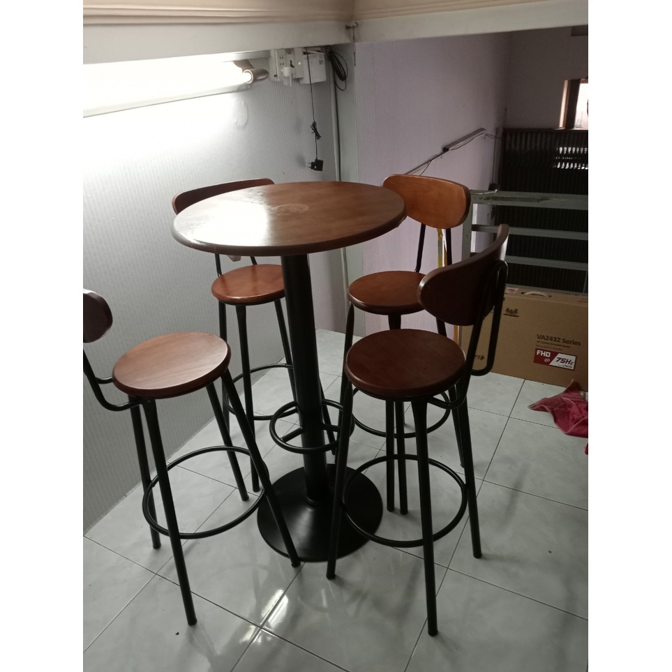 Bàn Bar, ban công  cà phê