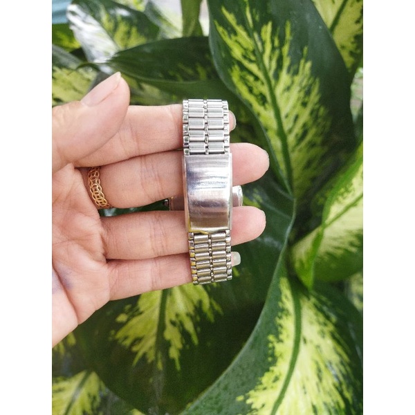 Đồng hồ nữ giá rẻ thương hiệu Citizen Exceed