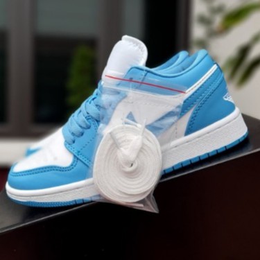 Giày JD Paris  trắng xám gót xanh Cao Cấp Full Size Nam Nữ