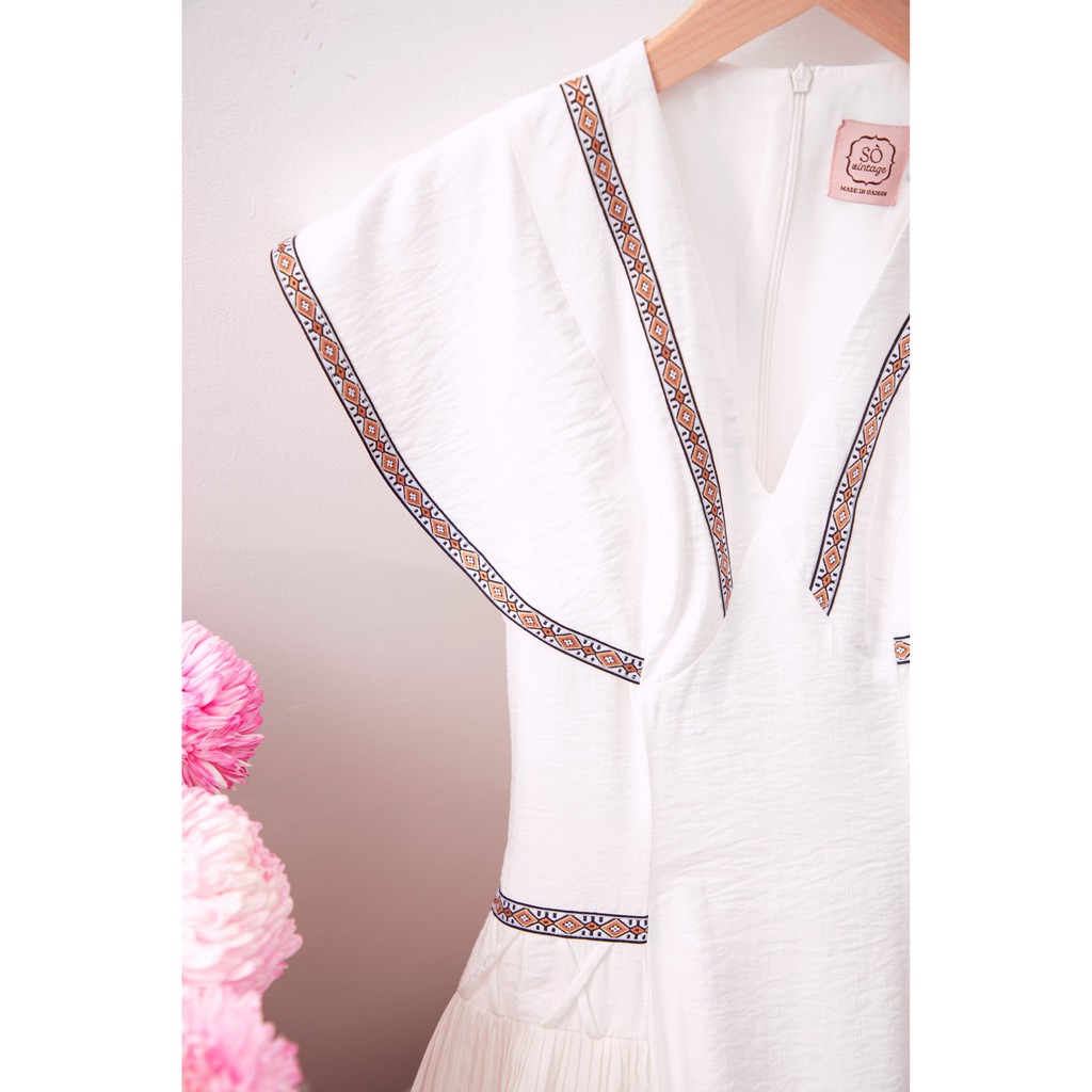 [Mã SKAMSALEP6 giảm 10% tối đa 100K đơn 150K] SÒ VINTAGE - SILY Đầm cánh tiên xếp ly viền thổ cẩm | BigBuy360 - bigbuy360.vn