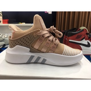 Giày thể thao EQT