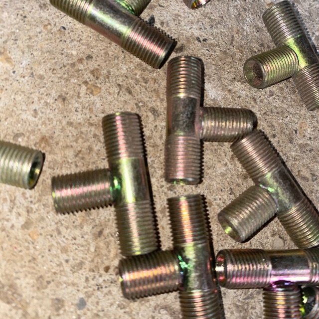 Sản phẩm gia đình làm: Combo 20 cút nối ren 10/10/10 T10