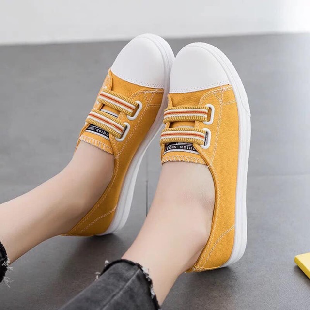 Giày slip on