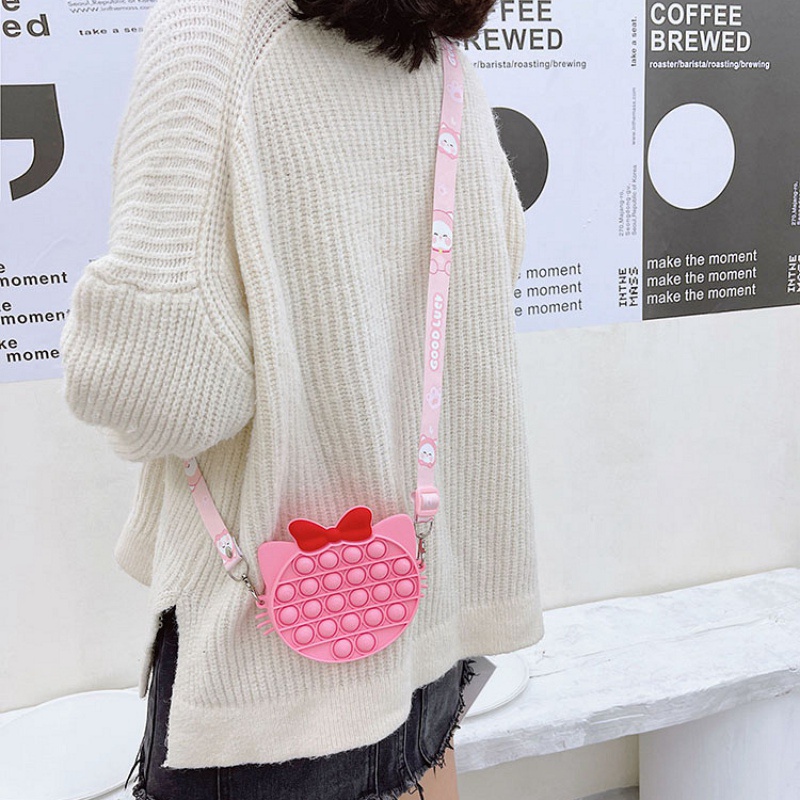 Túi đeo vai nhiều hình dạng dễ thương bằng silica gel giúp giảm căng thẳng