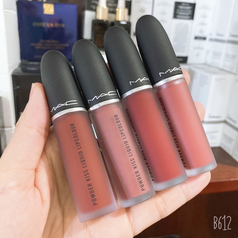 Son kem MAC powder kiss